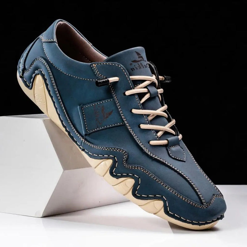 Men’s Lace-Up Casual Shoes with Contrast Stitching and Curved Sole