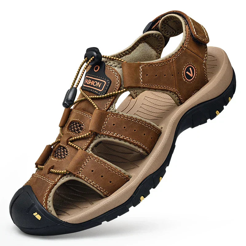 Men's Closed-Toe Outdoor Hiking Sandals with Adjustable Strap